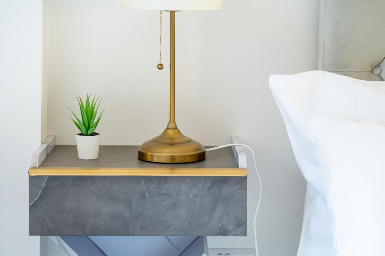 Lux 2 Bedrooms - 2 Bathrooms - F7 런던 외부 사진