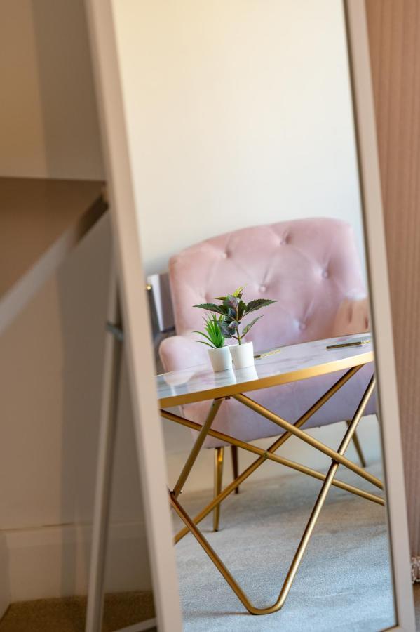 Lux 2 Bedrooms - 2 Bathrooms - F7 런던 외부 사진