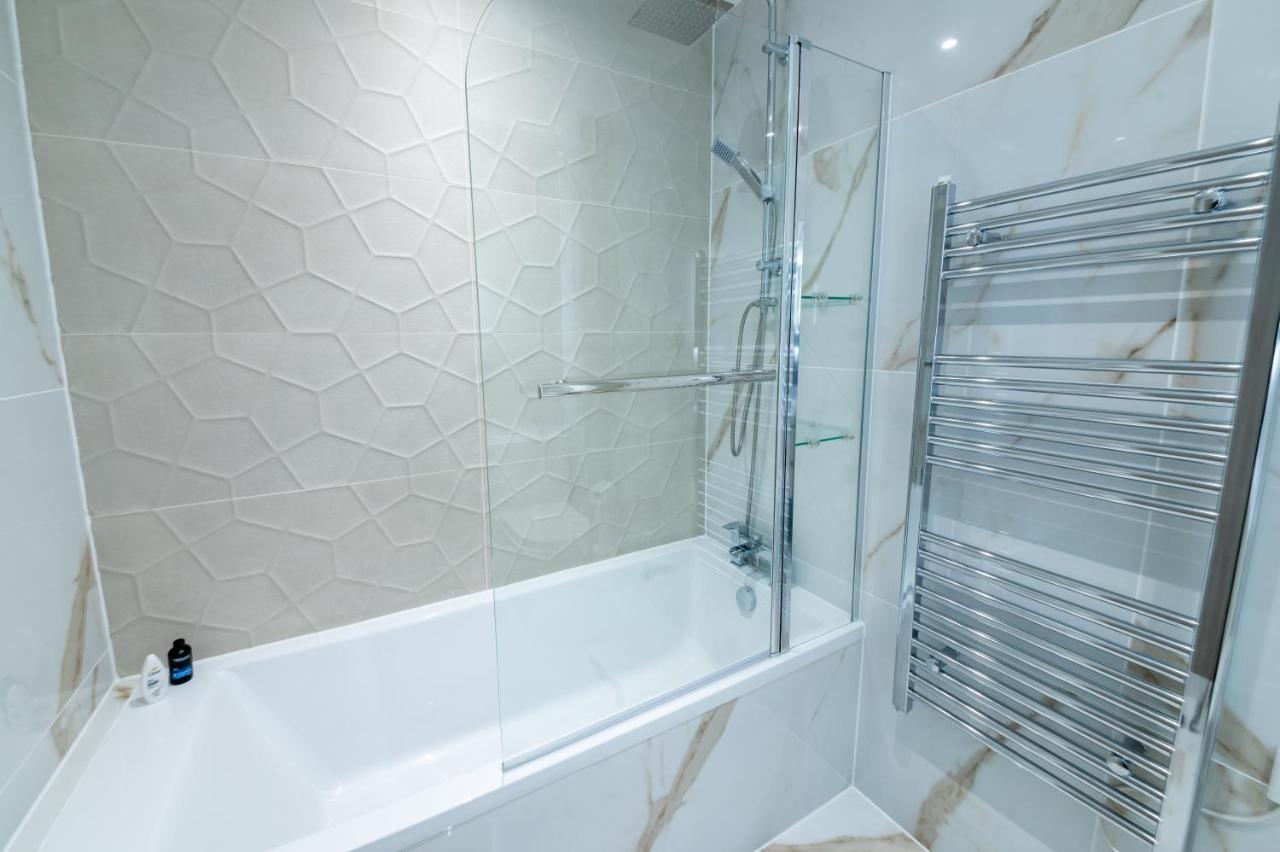 Lux 2 Bedrooms - 2 Bathrooms - F7 런던 외부 사진